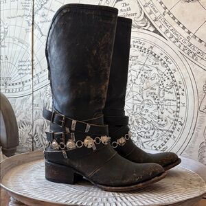 Freebird Drove Distressed Black Size 8 Leather Strappy Boots Thunderbird detail